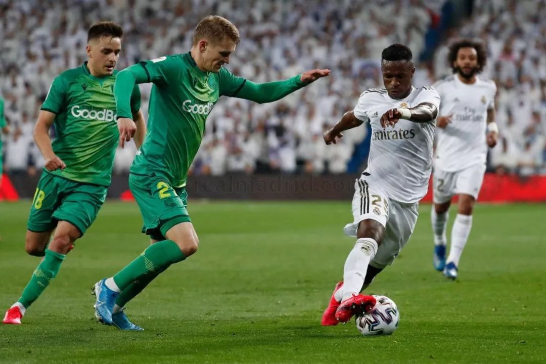 开元棋牌官网-关于赛地聚焦——国王杯赛后热度飙升，斯图加特战术微调，压力陡增，医务组通报恢复的信息