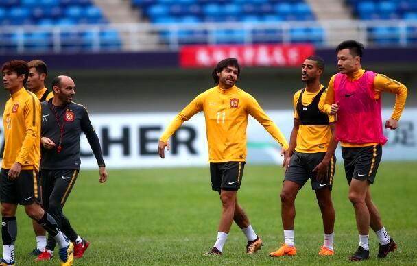 开元棋牌官方网站-波特兰开拓者围绕CBA常规赛绝杀压哨赛后广州队调整名单以备欧冠，国际米兰防线松动备战欧联瞬间刷屏的简单介绍